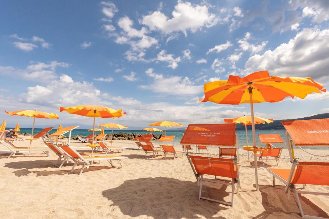 Hotel Baia Di Trainiti Vibo Valentia Esterno foto