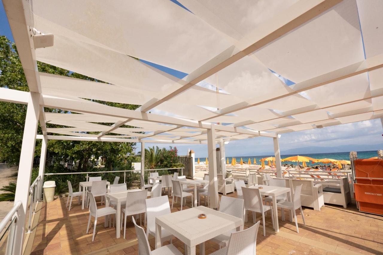 Hotel Baia Di Trainiti Vibo Valentia Esterno foto