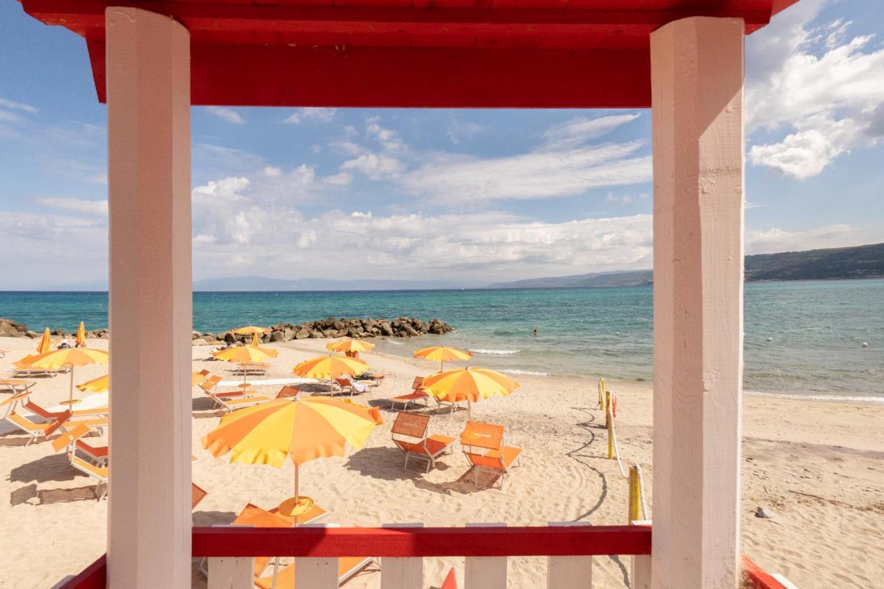 Hotel Baia Di Trainiti Vibo Valentia Esterno foto