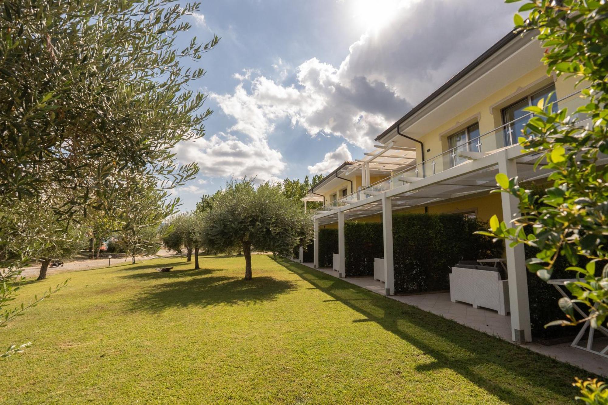 Hotel Baia Di Trainiti Vibo Valentia Esterno foto