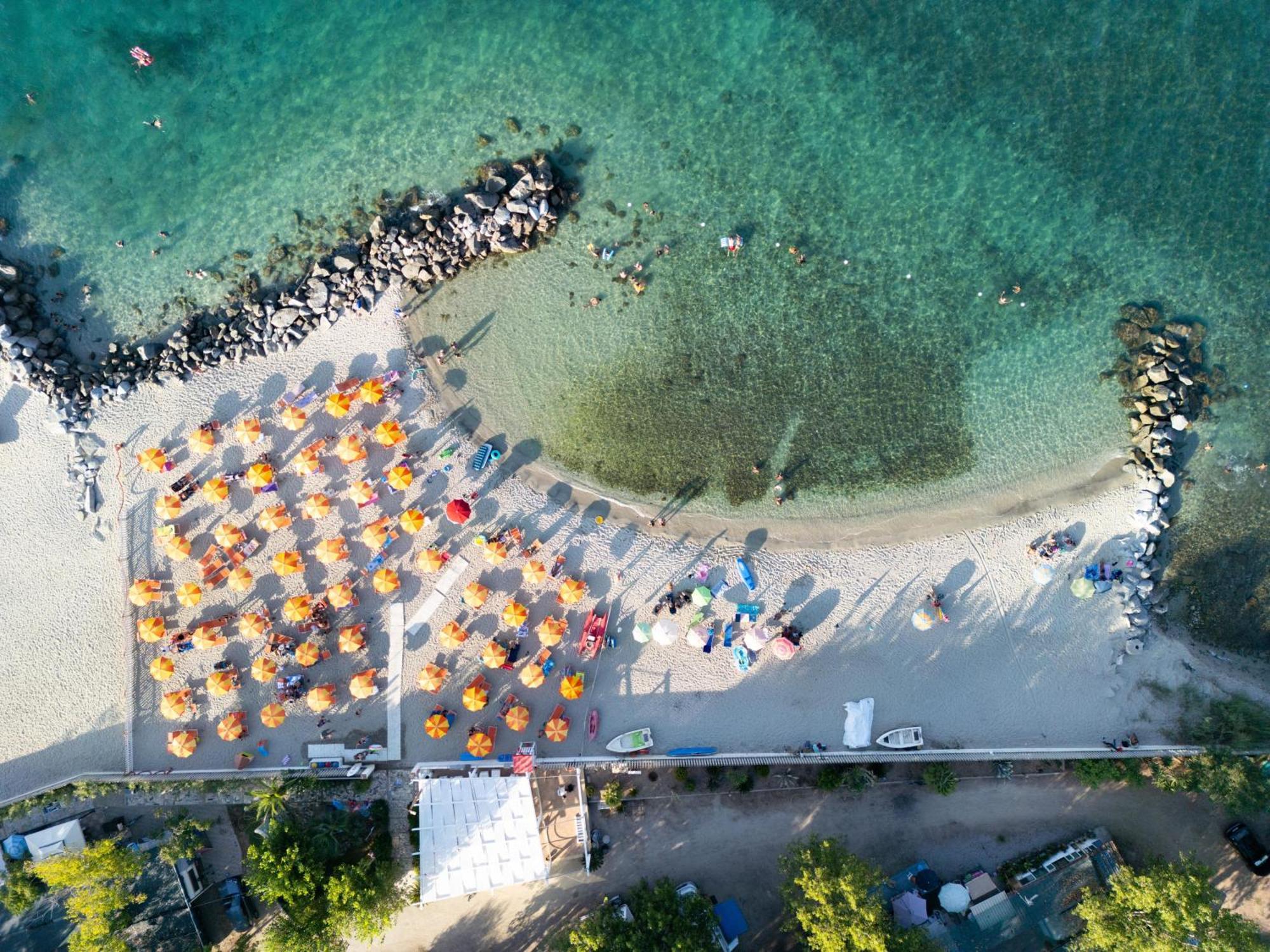 Hotel Baia Di Trainiti Vibo Valentia Esterno foto